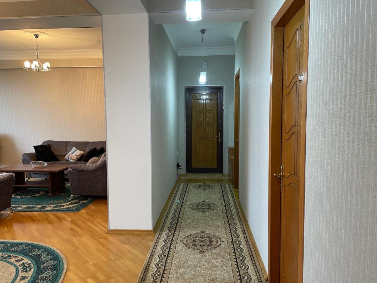 Mayden Family Apartment Baku Extérieur photo