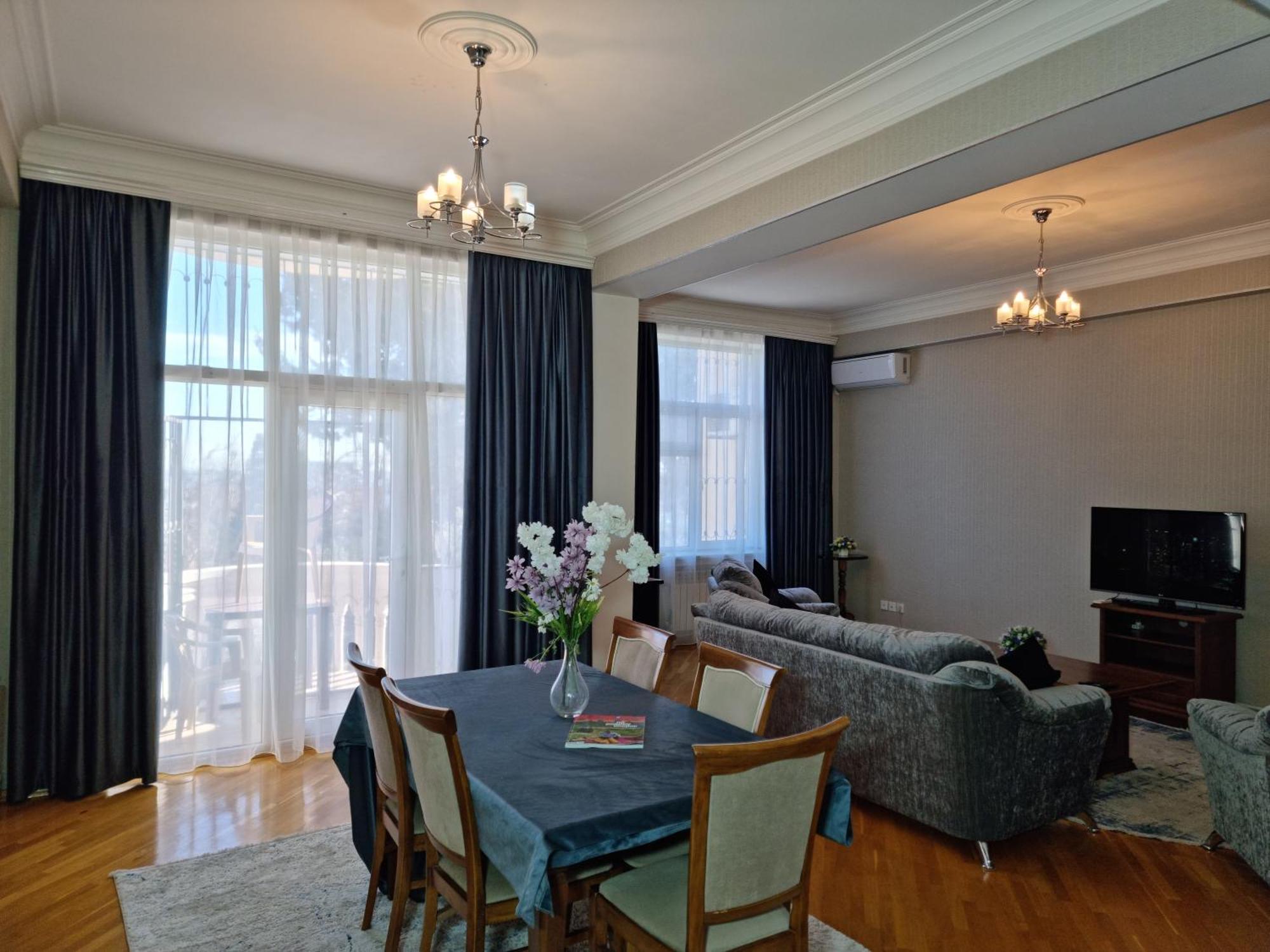 Mayden Family Apartment Baku Extérieur photo